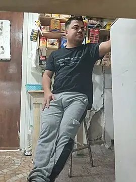 MrcockB 在線直播表演
