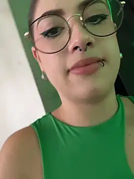 Chat XXX ao vivo de DarlyHoper__