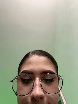 DarlyHoper__ Live XXX Chat