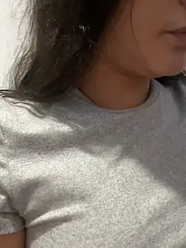 Yocelinbabyyy Show in webcam