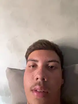 Show de webcam de Mlknovinn