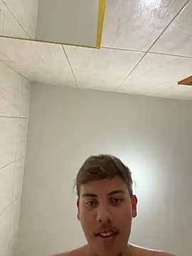 Mlknovinn 在線直播表演