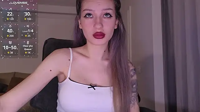 hazelheartt's Live XXX Chat