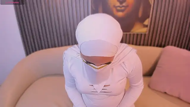 juli_thali Webcamshow