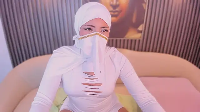juli_thali Webcam Show