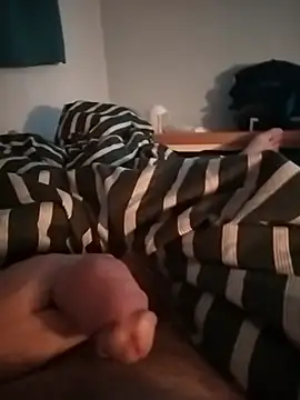 Jizzma13 Show in webcam