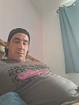 Jizzma13 Webcam Show