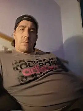 Jizzma13 Webcam show