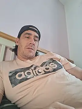Jizzma13 Adlı Modelin Web Kamerası Şovu