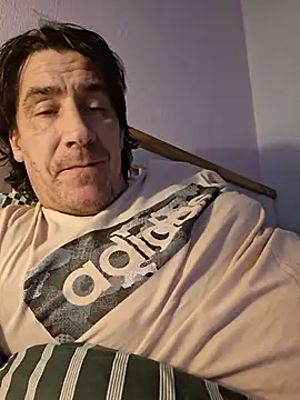 Jizzma13 Pertunjukan Webcam