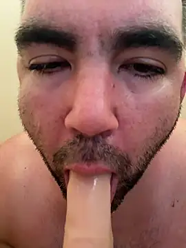 bichubbyguy's Webcam Show