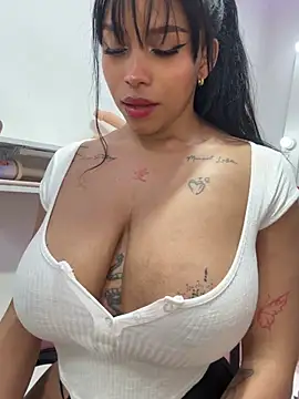Madeleinesummerrr Show in webcam