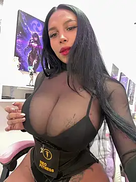 Madeleinesummerrr: вебкам-шоу