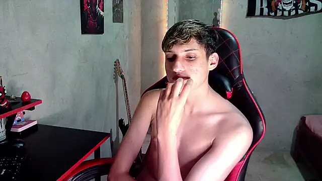 Вебкам-шоу flaquito_junior