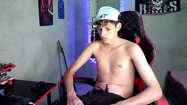 flaquito_junior Webcam Show