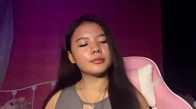 RubyAmour Pertunjukan Webcam
