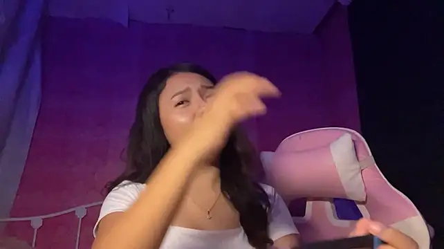 RubyAmour Pertunjukan Webcam