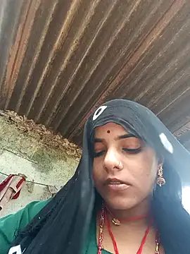 Sasha_Patel Show in webcam