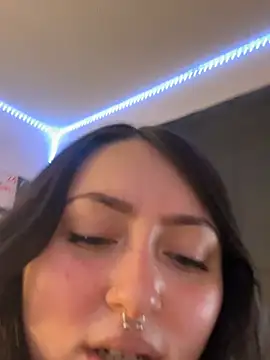 Evemeqt's Webcam Show
