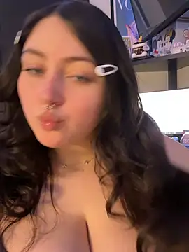 Evemeqt Webcam Show