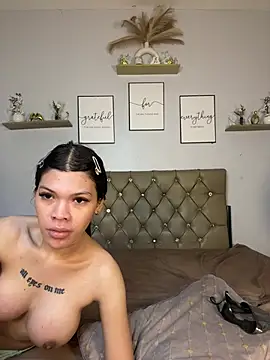 StarLovee's Webcam Show