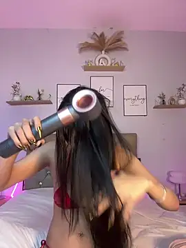 StarLoveeのウェブカメラショー