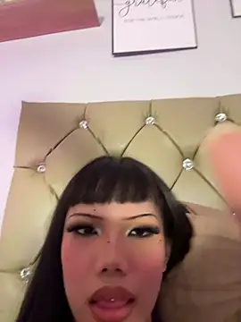 StarLovee webcam show
