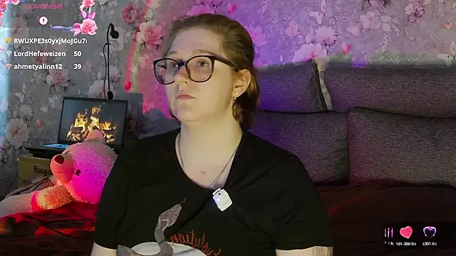 LesiaOxxi Chat XXX in diretta
