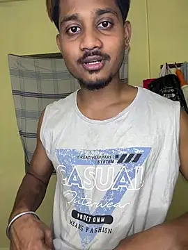 V-Hot-Shilaan Webbikameraesitys