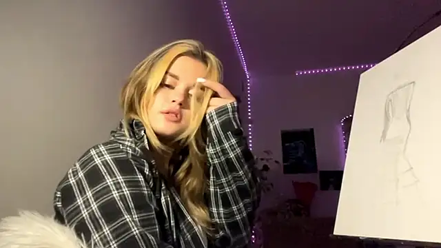 MiaRoika's Live XXX Chat