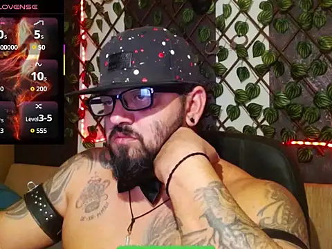 mr_wolf46's Webcam Show