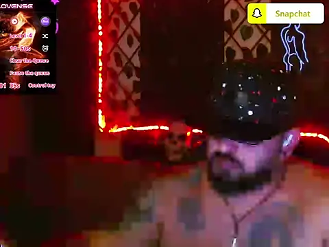 mr_wolf46: διαδικτυακό σόου στην κάμερα