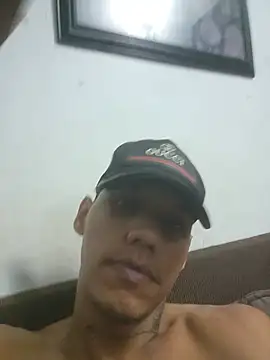 הופעת וובקאם של Carlitovnzla