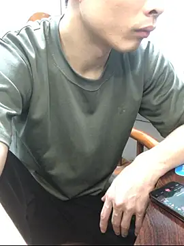 gutou001 在線直播表演