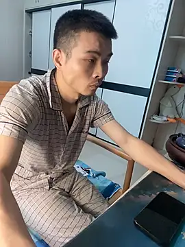 gutou001 网络视讯表演