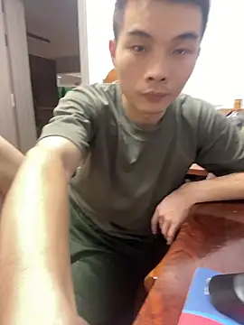 gutou001 网络视讯表演