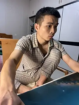 Pertunjukan Kamera Web gutou001