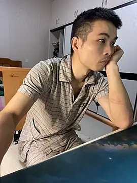 gutou001's Webcam Show