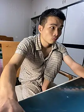 gutou001 网络视讯表演