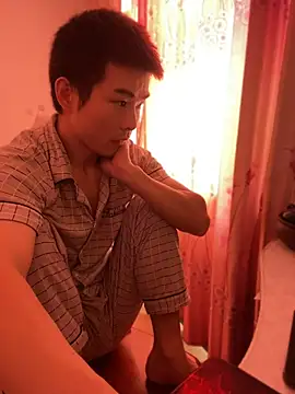 gutou001 网络视讯表演