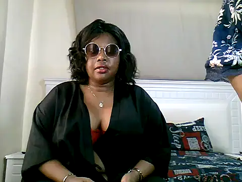 cupcakeey23's Webcam Show