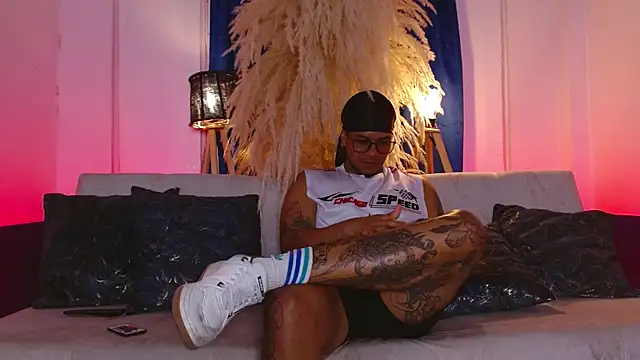 Show modela Brytiago_zane na web-kameri