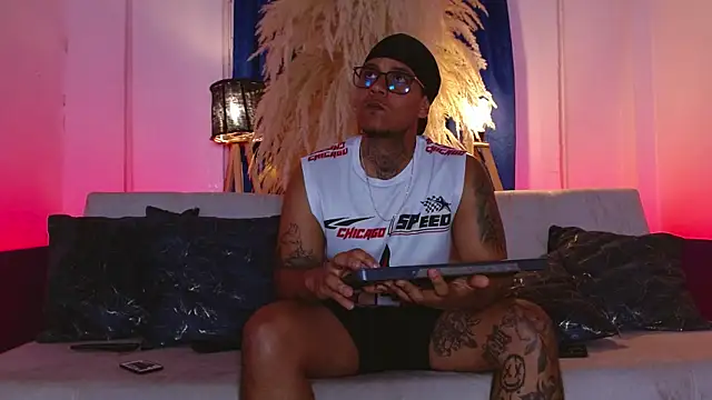 Brytiago_zane webcam show