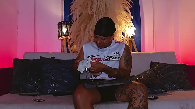 Brytiago_zane Webcamshow