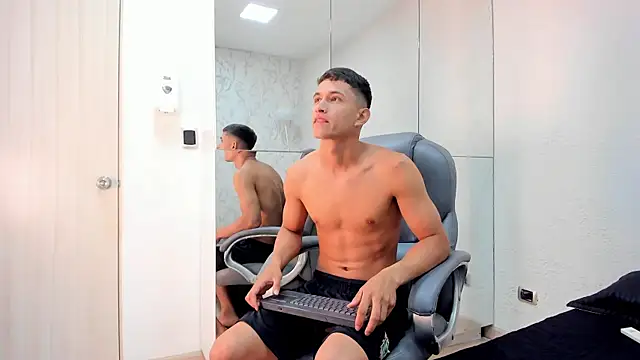 Simon_Axe – webcam-show