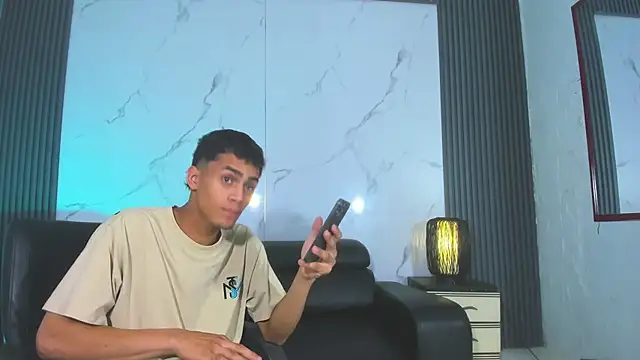 Kleymon_hot Webcam Show