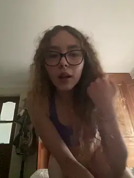 Isabelle_Noir Adlı Modelin Canlı XXX Sohbeti