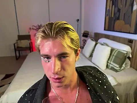 Son_Gokuu Webcam Show