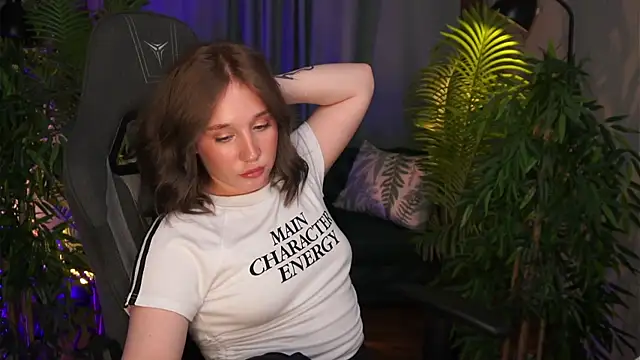 XXX chat uživo modela AliceTrenton