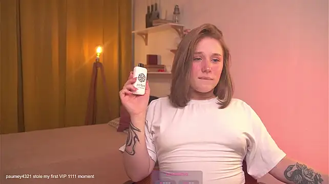 AliceTrenton's Live XXX Chat